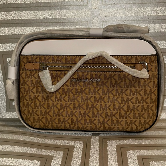 NWT Michael Kors White and Multicolor Diner Print - Picture 1 of 1
